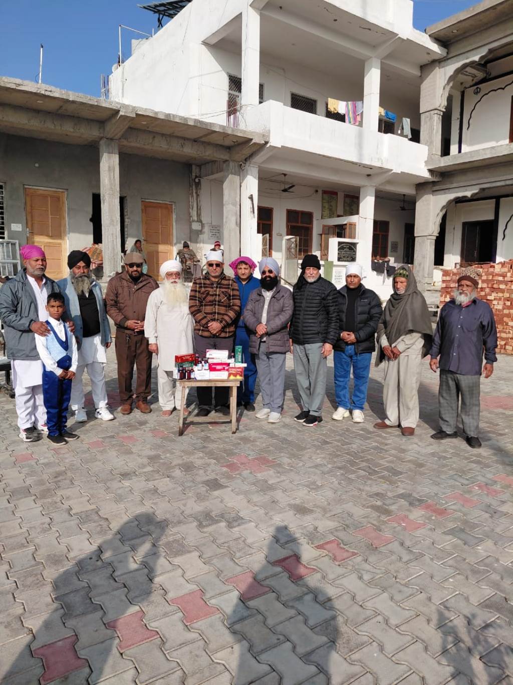 Rotary Club Astha distributed medicines to patients in the old age home